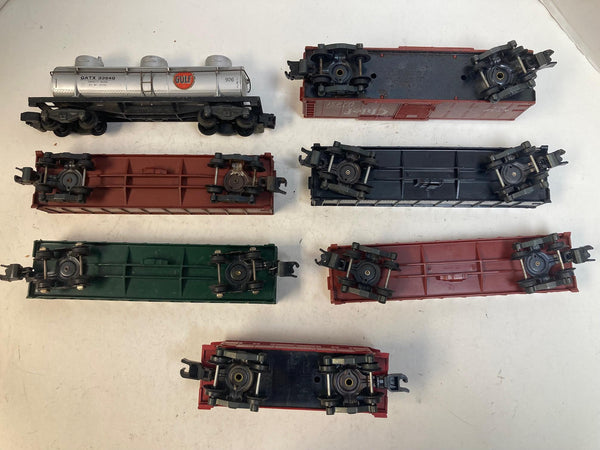 American Flyer 7-Car Freight Lot – Boxcars, Hoppers, Tank, Gondola & Caboose – Pre-Owned Good
