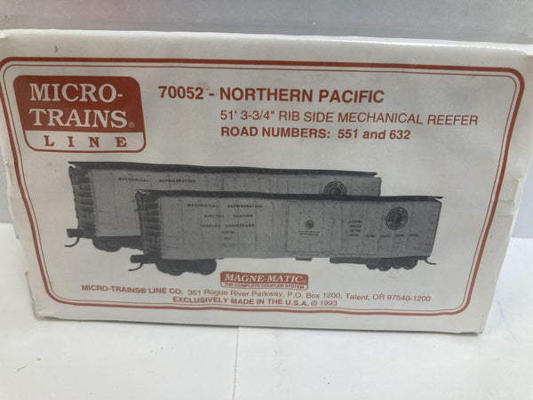 Micro-Trains Northern Pacific 51' 3-3/4" Rib side Mechanical Reefer #551 N Scale, #632 (70052)