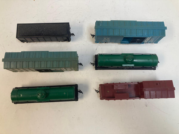 Marx HO Gauge Lot of 6 Train Cars – B&M, Sinclair, Monon, Lehigh Valley
