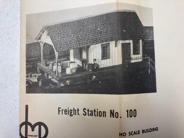 Dyna-Model "Freight Station No. 100" HO scale Structure Kit