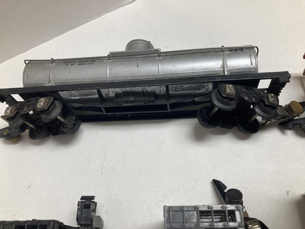 American Flyer Vintage S Freight Cars Lot of 10: (625, 42597, 916, 804, 802, 940, 632, 929, 803, 625, 630)