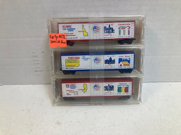 Kadee Micro-Trains Bicentennial 50’ Boxcar 3-Pack – Delaware 38070, Pennsylvania 38080, New Jersey 38050 – N Scale LNIB