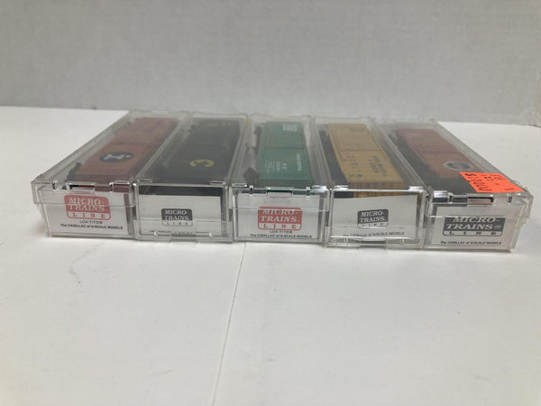 Micro-Trains Box Car 5 pack N Scale (Bessemer& Lake Erie, Union R.R of Oregan, Penn Central, Baltimore & Ohio, Illinois Central)