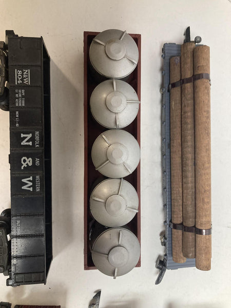 American Flyer Vintage S Freight Cars Lot of 10: (625, 42597, 916, 804, 802, 940, 632, 929, 803, 625, 630)