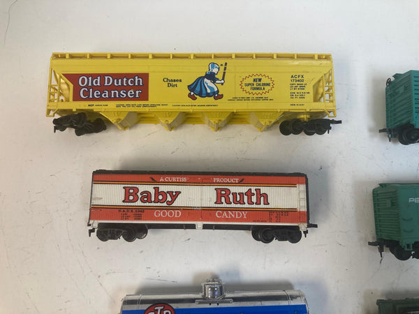 Mantua TYCO HO Scale Freight Car Lot of 10 – Old Dutch, Baby Ruth, STP, Penn Central, More