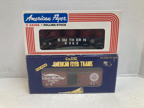 American Flyer Lot of 2 – Seaboard Boxcar #6-48334 & Southern Gondola w/Canisters #4-9303 – S Gauge