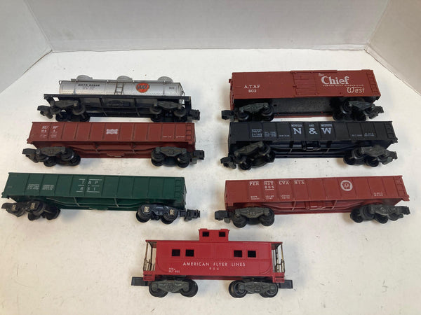 American Flyer 7-Car Freight Lot – Boxcars, Hoppers, Tank, Gondola & Caboose – Pre-Owned Good