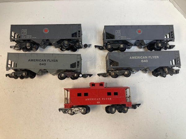 American Flyer 5-Car Freight Lot – 4 Hopper cars & Caboose – Pre-Owned Good
