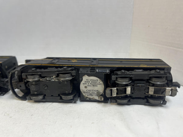 Lionel Postwar 2032 Erie Alco AA Diesel Locomotive Set - Powered & Dummy RUNS