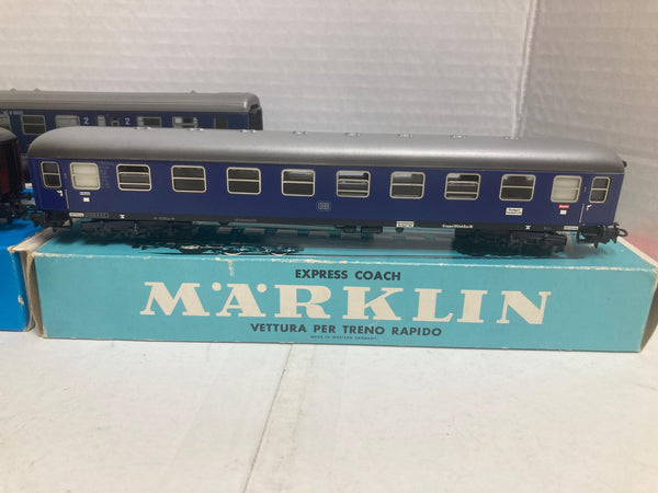 Marklin HO Scale 4 lot: 3 Passenger Cars, 1 Dining Car (RESTAURANT) SBB FFS German (4024,4027,4049,4068)