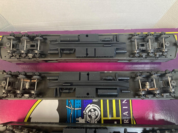 MTH Premier 20-4007 Santa Fe Green 70’ Madison Passenger Set - 5-Car Lot O Scale