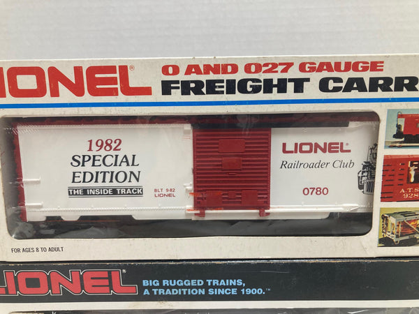 Lionel Railroader Club 1982 special edition Boxcar & 1989 Tool Car (6-0780, 6-16802)