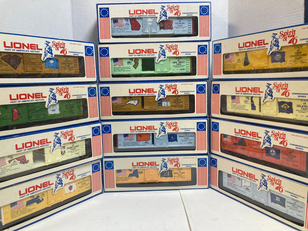 Lionel "Spirit of '76" BiCentennial Set: Engine W/13 State Box Cars+Caboose (1776, 7600-7613)