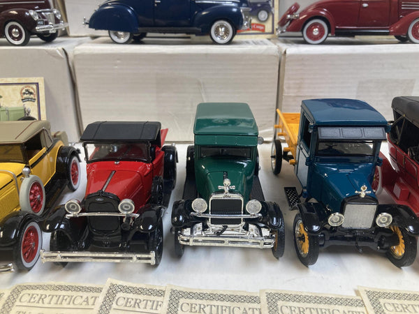 National Motor Museum Mint 1:32 Scale Diecast Collection – "History of Ford" 11-Car Lot (1903–1939)