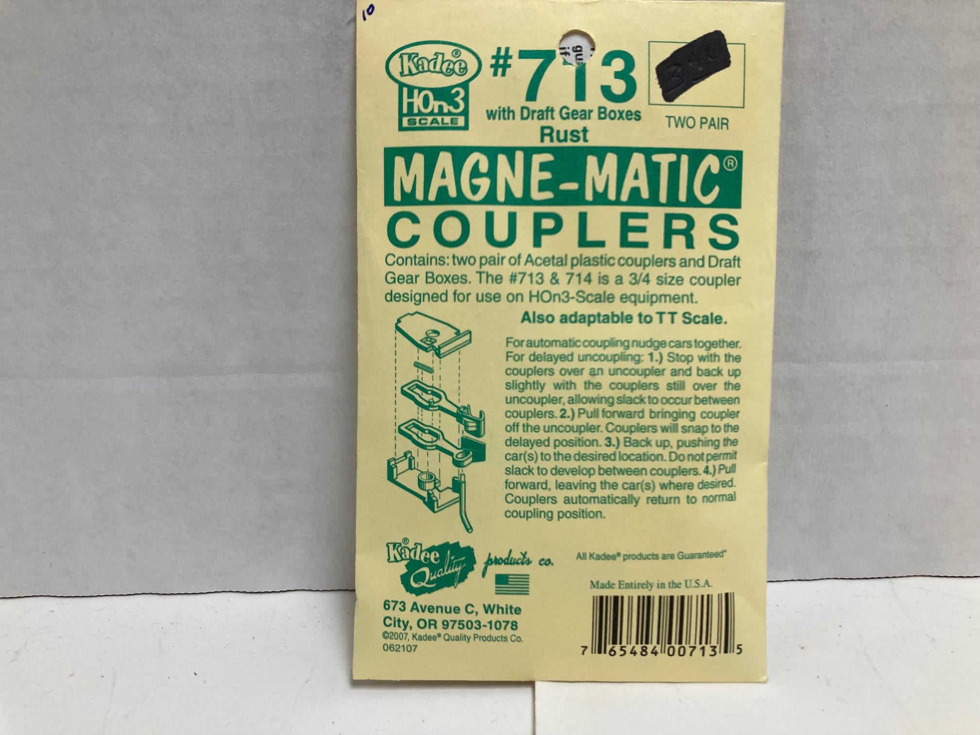 Kadee Magne-Matic Couplers HOn3 (#713) Two Pair with Draft Gear Boxes Rust