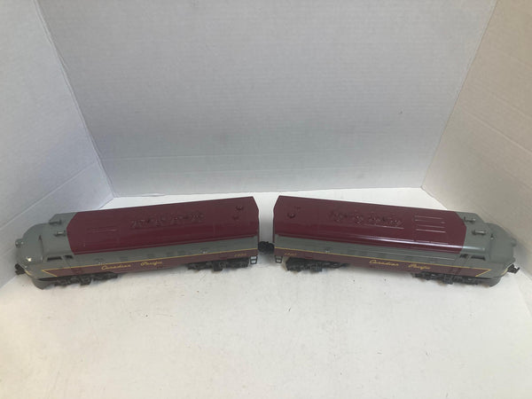 Williams Canadian Pacific F-7 AA Set #1420 Powered + #1425 Dummy — O-Gauge Diesel Pair - No Sound
