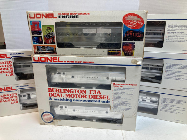 Lionel Burlington Chrome ABA F3 Diesel Set (8054, 8062) w/ 5 Passenger Cars (9576-9580) O Gauge