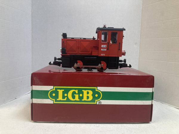 LGB 21900 Red Diesel Switcher Locomotive DUO-System G Scale w/ Box