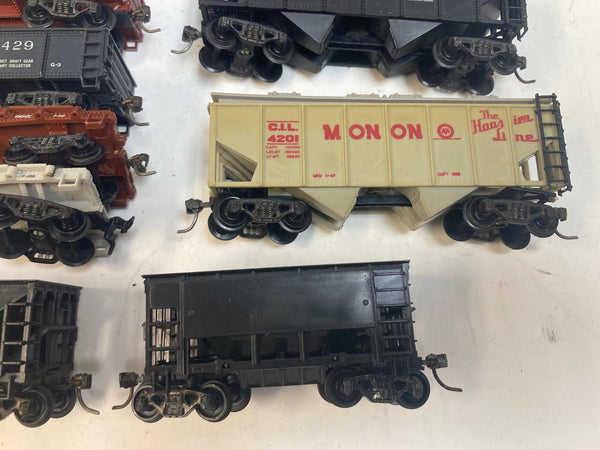 Varney HO Scale Freight Car Lot of 12 – Boxcars, Gondolas, Hoppers – Good Condition