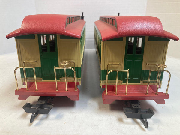 Bachmann G Gauge North Pole & Southern #12 Steam Locomotive & 2 Passenger Cars – Sounds, Smokes, and Lights