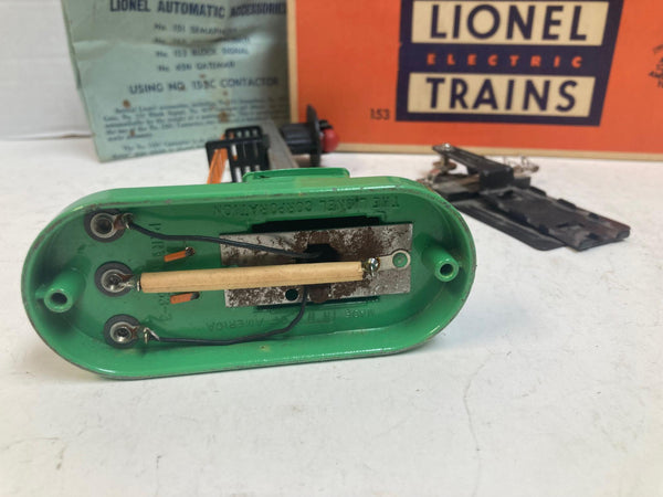 Lionel No. 153 Automatic Block Signal w/ Control & Box – O Gauge – Very Good