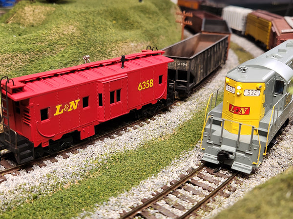 HO Scale Layout Booking
