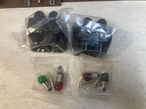 K-Line O-27 Scale 27" Curve Remote Switch Pair LH / RH K-27515 w/ Controllers  – Great Cond