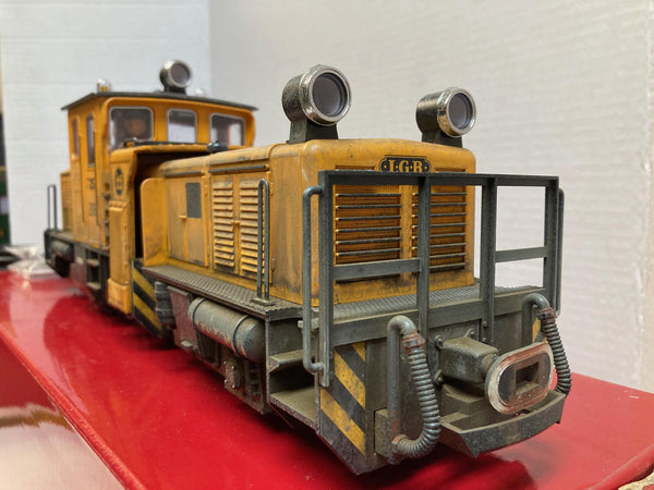 LGB 20670 G-Scale Track Cleaning Locomotive — Very Well Weathered, Excellent Mechanical Condition + Extras