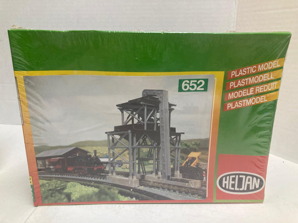 Heljan N Kits Bundle - 603 Bank, 650 Engine House, 652 Sand Silo sealed