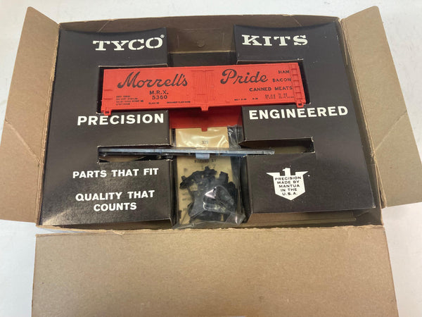 Vintage Tyco Ho Scale Kits "2 Completed/2 Untouched" (K329C, K311Q, K329E, K329H)