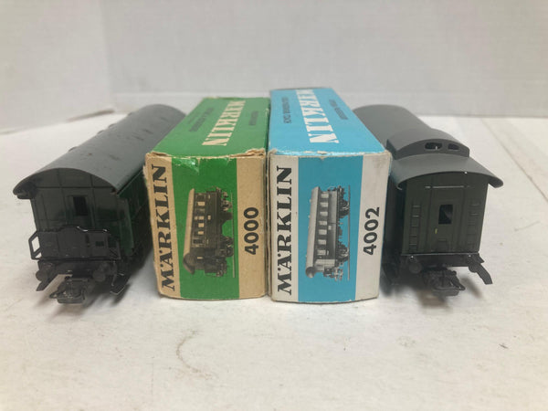 Marklin lot of 4 passenger Wagons, HO Scale (4002,4003,3291,4051)