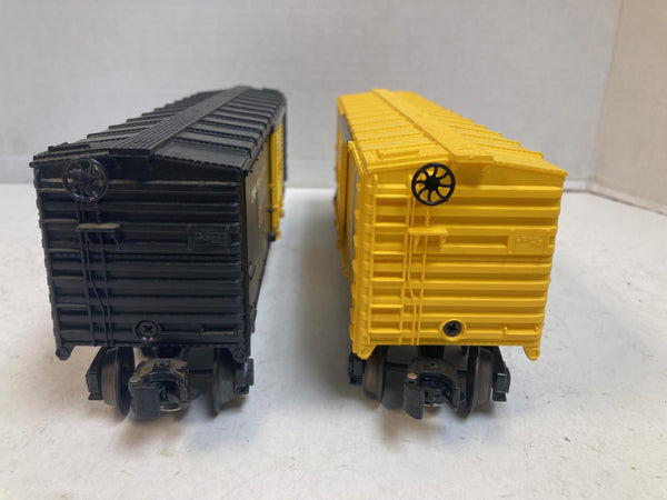 Lionel "C&O" Box Car Set of 2 - O Scale - Good