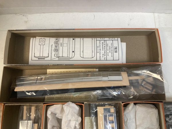 Lot of 5 Walthers HO Scale Passenger Car Kits - Postal, Coach, Baggage - NOS