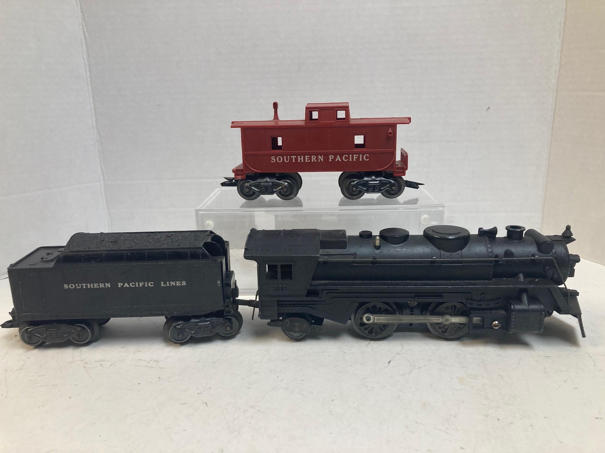 Marx 666 Steam Locomotive w/ Southern Pacific Tender & Caboose – O Gauge