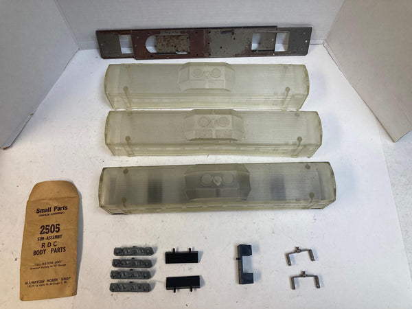 All-Nation Line Clear Plastic RDC Passenger Car Shells w/ Small Parts Lot – O Gauge