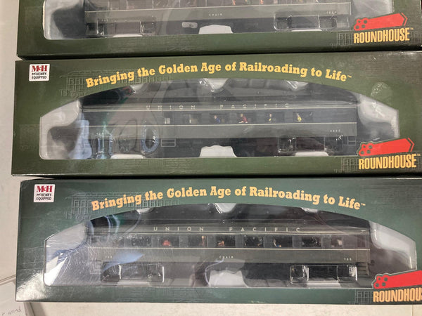 Roundhouse HO Scale 8 Union Pacific Arch roof Passenger Cars w/ Passenger Figures (86584,86604,86524,86544,86504,86564,86624)