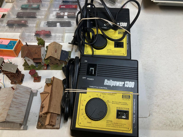 Z Scale Lot: Märklin 88812 Steam Loco + 17 Micro-Trains Cars, Track, Switches, Power, Buidings