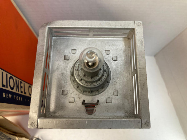 Lionel No. 394 Rotating Beacon Tower RARE Red Base Silver w/Box & Instructions