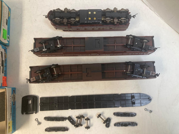 Athearn HO PRR Powered F7 #9506 & 3 Passenger Car Lot - Kadees - Built & Kit