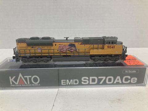 KATO Union Pacific American Flag SD70ACe N Gauge #9041 (176-8520)