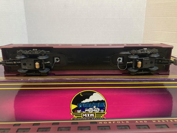 MTH Premier 20-6114 Norfolk & Western 2-Car 60’ Aluminum Sleeper/Diner - O Scale