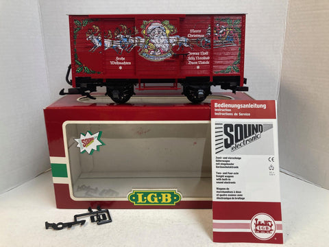 LGB 4335 S Christmas Sound Boxcar – G Scale – Plays Holiday Music