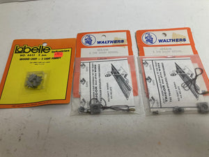 Lot HO Scale: x2 Walthers Ind Dwarf Signal (933-692), x1 Labelle Ground Light - 2 light PRR (6621)