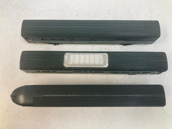 Gilbert HO Northern Pacific Passenger Car Set (3) - North Coast Limited