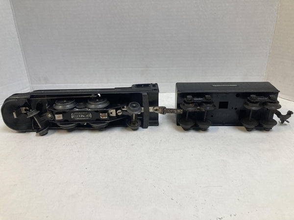 Prewar Lionel Lines 1688E Streamlined Torpedo Locomotive & Tender