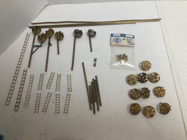 NJ International Brass lot of 17 HO targets with ladder and hollow brass tube "partly assembled" (4104)