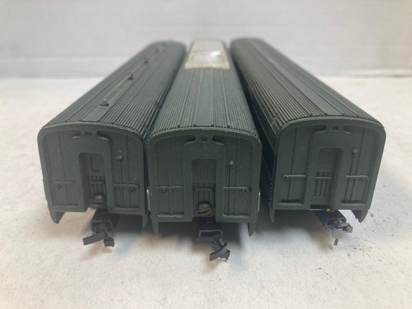 Gilbert HO Northern Pacific Passenger Car Set (3) - North Coast Limited