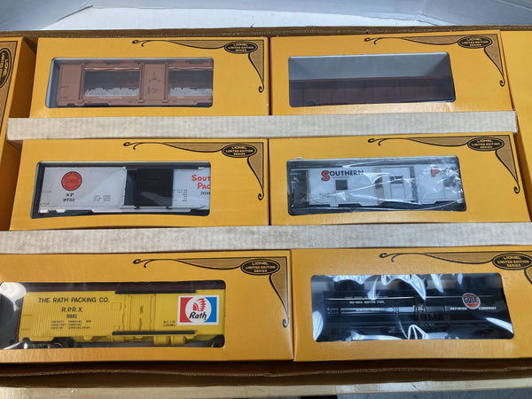 Lionel 6-1970 Southern Pacific Limited Set – O Gauge – 1 Powered + 1 Dummy Loco + 6 Cars – 1979
