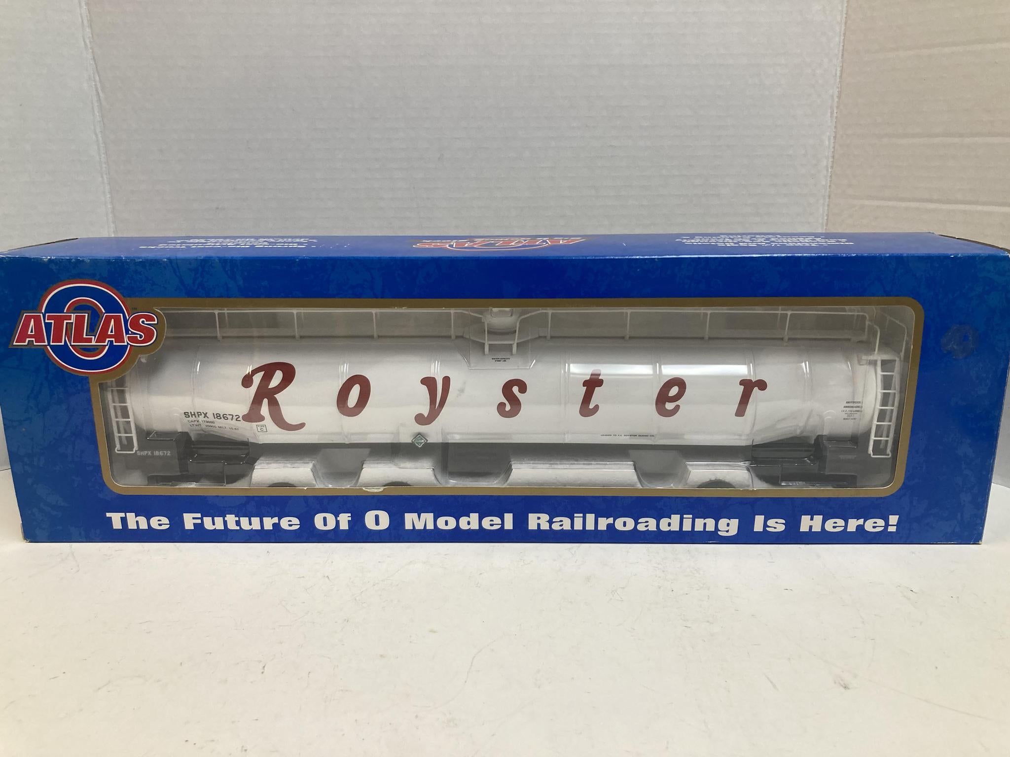 Atlas O Scale ACF 33,000 Gallon Tank Car #6403-2 – Royster SHPX 18672 – 3-Rail