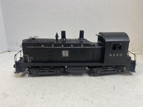 Lionel Postwar 6220 Santa Fe AT&SF NW2 Diesel Switcher - Tested & Runs Great